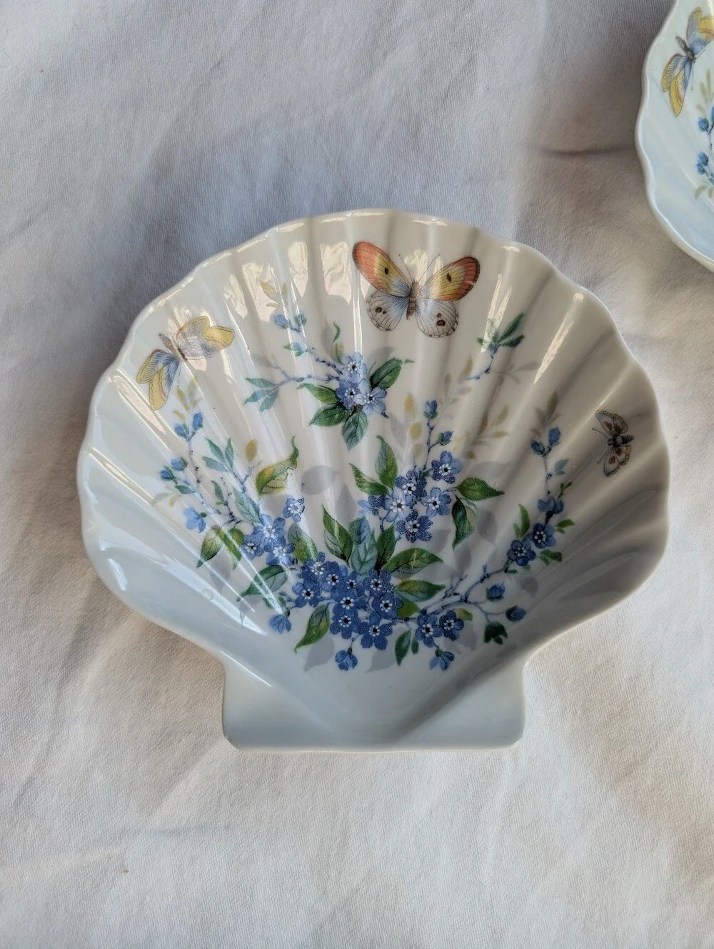 Limoges Porcelain Floral Shell-Shaped Plates Trinket Dishes - 2